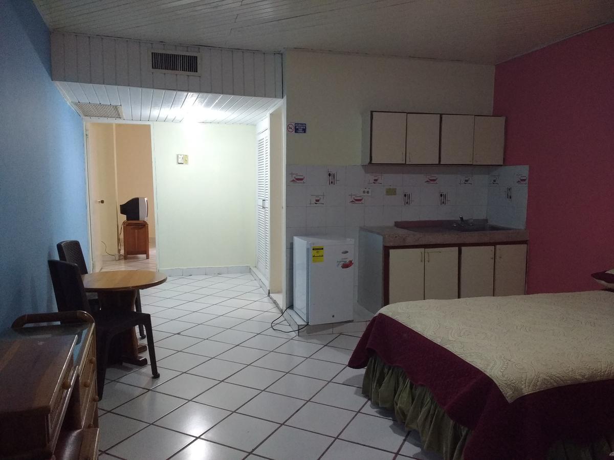 Apartahotel Miramar San Andrés 外观 照片
